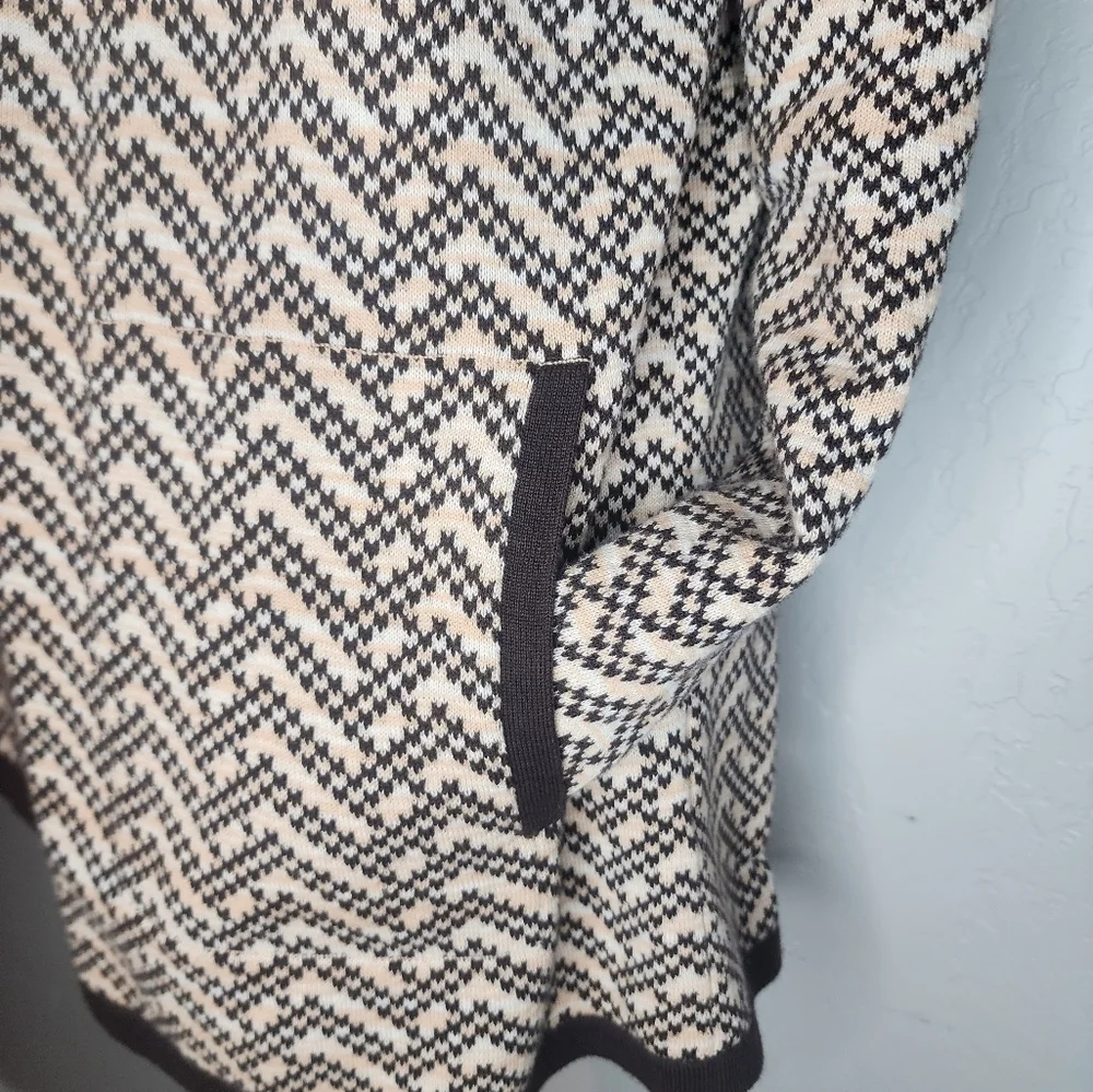 Land's End Brown Chevron Long Cardigan Sweater Size Medium - Picture 6 of 8